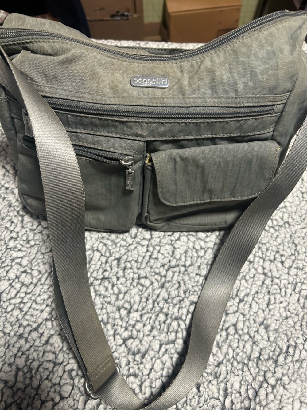 Baggallini Gray Multi-Pocket Crossbody Bag